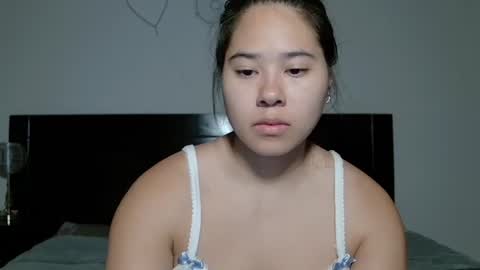 Snapshot of annaxnasty chatting on 07-08-26, 12:37 Anna online show from 07-08-26, 12:37