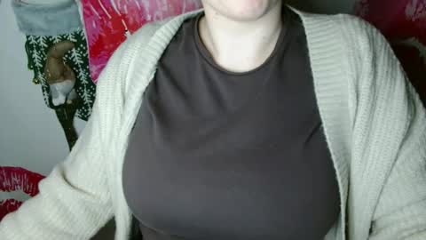 Bella online show from 11-27-25, 06:10