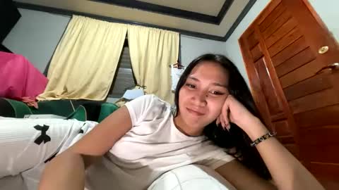 anne_chanelx online show from 04-06-26, 05:25