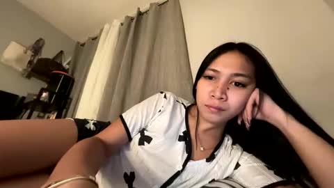 Snapshot of anne_chanelx chatting on 05-17-26, 11:50 anne_chanelx online show from 05-17-26, 11:50