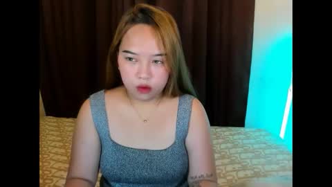 Snapshot of anne_licous chatting on 05-30-26, 02:41 Anne online show from 05-30-26, 02:41