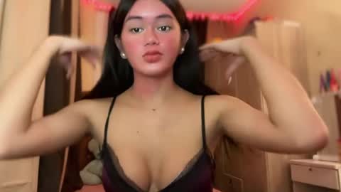 Snapshot of annedee_ chatting on 12-08-24, 02:30 Kim online show from 12-08-24, 02:30