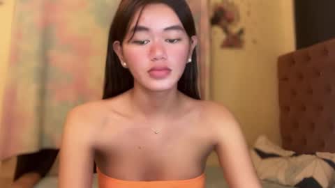 Snapshot of annedee_ chatting on 12-26-24, 07:49 Kim online show from 12-26-24, 07:49