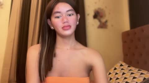 Snapshot of annedee_ chatting on 12-30-24, 03:03 Kim online show from 12-30-24, 03:03