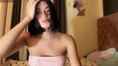 Snapshot of annedee_ chatting on 02-04-25, 06:04 Kim online show from 02-04-25, 06:04