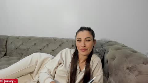 AnneMarieee online show from 01-06-25, 07:56