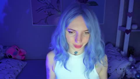 Snapshot of annetenet chatting on 12-20-24, 09:11 Annet online show from 12-20-24, 09:11