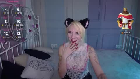 Snapshot of annetenet chatting on 02-09-25, 01:25 Annet online show from 02-09-25, 01:25