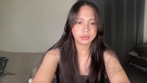 Snapshot of annette_03 chatting on 11-18-25, 01:04 Annette 03 online show from 11-18-25, 01:04