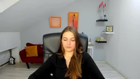 annewilsonn online show from 01-08-26, 03:47