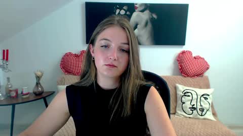 annewilsonn online show from 05-28-26, 05:38