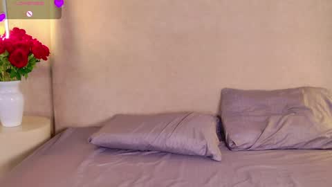 Snapshot of anngelinna_ chatting on 04-10-26, 07:07 Angelina online show from 04-10-26, 07:07