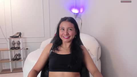 anni_lima online show from 09-30-25, 03:44