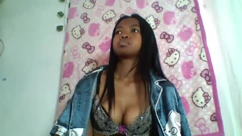 Snapshot of annica86 chatting on 07-10-26, 07:34 annica86 online show from 07-10-26, 07:34