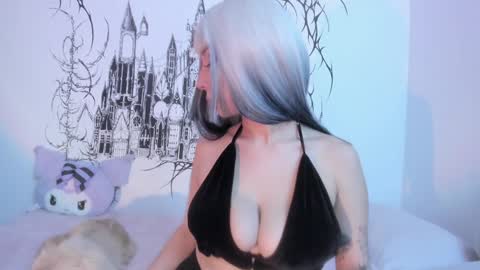 Snapshot of annie_gr chatting on 12-14-24, 06:13 annie online show from 12-14-24, 06:13