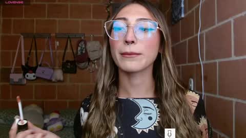 Snapshot of anniee_land chatting on 01-11-25, 04:03 Annie online show from 01-11-25, 04:03