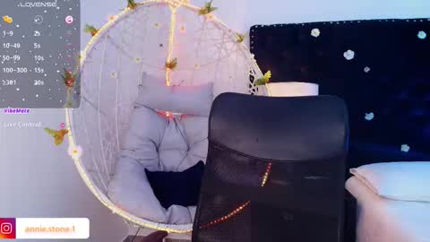 ANNIE  online show from 09-12-25, 12:05