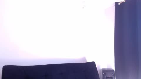 Snapshot of anniewine__ chatting on 12-01-25, 06:46 ANNIE WINE online show from 12-01-25, 06:46