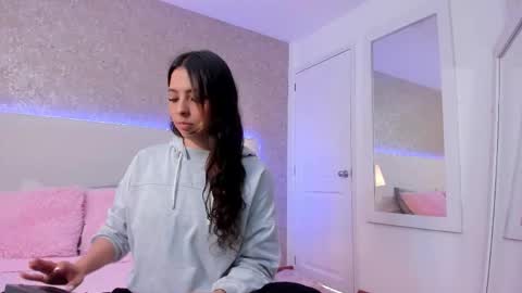 AnniieCooper online show from 03-24-26, 04:01