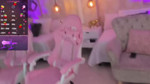 Snapshot of anniita_ chatting on 12-07-24, 10:01 VIVIANNA online show from 12-07-24, 10:01