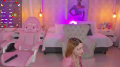 Snapshot of anniita_ chatting on 12-20-24, 06:50 VIVIANNA online show from 12-20-24, 06:50