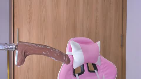 Snapshot of annika_03 chatting on 12-19-24, 04:02 Gise. online show from 12-19-24, 04:02