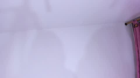 Snapshot of annika_03 chatting on 01-09-25, 12:25 Gise. online show from 01-09-25, 12:25