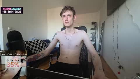Snapshot of annonimsick chatting on 06-20-26, 01:14 online show from 06-20-26, 01:14