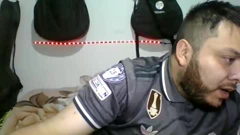 lion kennedy independent model moderator online show from 10-30-25, 09:48