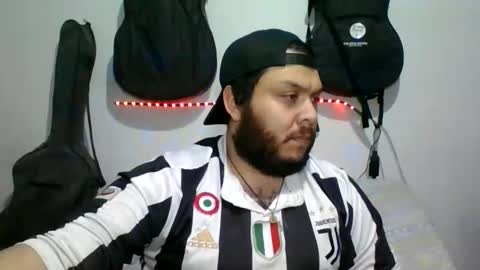 lion kennedy independent model moderator online show from 02-02-26, 04:33