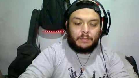 lion kennedy independent model moderator online show from 02-04-26, 01:33