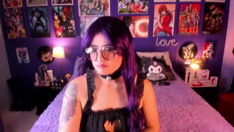 Snapshot of anny_cross chatting on 09-23-25, 10:13 Paty online show from 09-23-25, 10:13