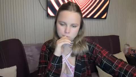 anny_love_you online show from 10-07-25, 09:45
