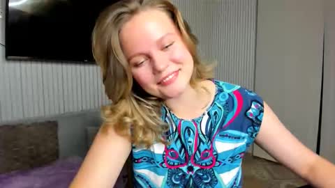 anny_love_you online show from 10-18-25, 06:41