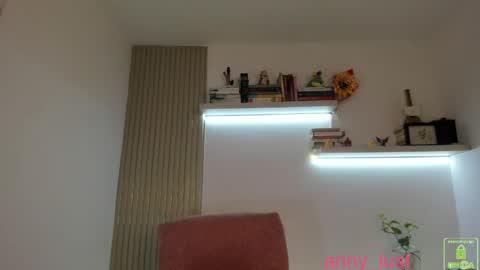 Issabela online show from 05-26-26, 08:27