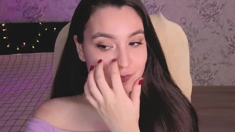 Annie online show from 03-22-26, 04:16