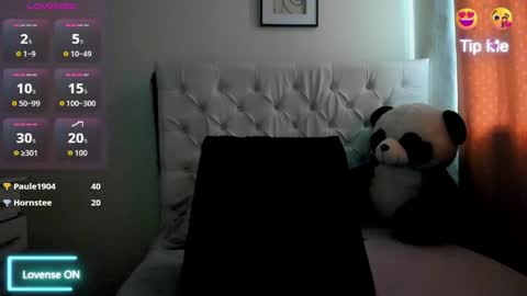 Melani online show from 04-11-26, 07:51