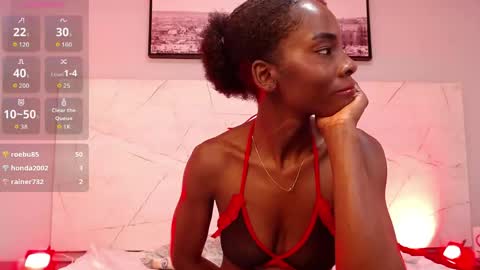 Snapshot of annyfiore chatting on 03-08-26, 02:21 Anny online show from 03-08-26, 02:21