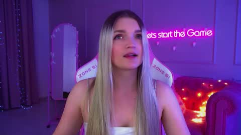 annyraii online show from 12-05-25, 06:26