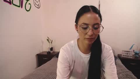 Anny online show from 02-09-25, 10:32