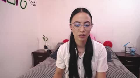 Anny online show from 02-16-25, 10:43