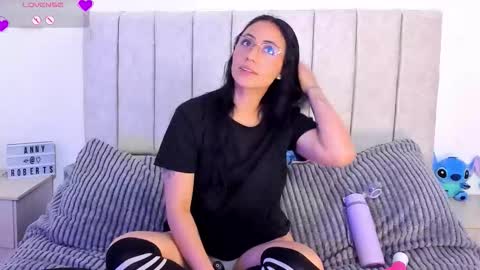 Anny online show from 11-14-25, 11:24