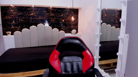 Anny online show from 02-28-26, 02:51