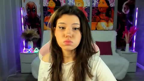 Anora online show from 11-24-25, 01:00