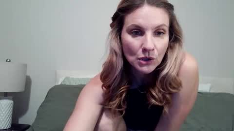 heyitsansley online show from 04-19-26, 02:44
