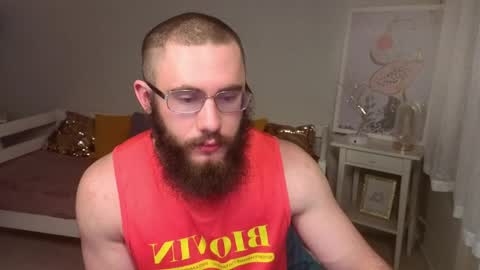 Ant online show from 04-10-26, 09:19