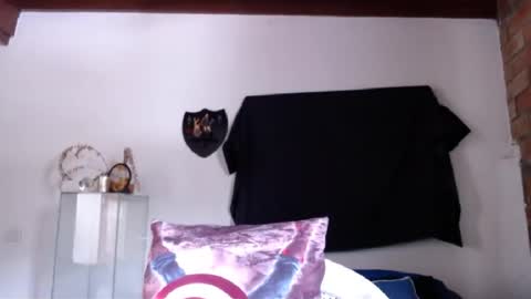 Snapshot of antarahasbun chatting on 06-30-26, 06:42 Antara online show from 06-30-26, 06:42