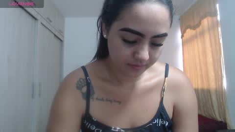 Anthonela Queen online show from 10-04-25, 12:14
