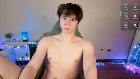 Snapshot of anthonycutie chatting on 05-17-26, 05:38 Anthony online show from 05-17-26, 05:38