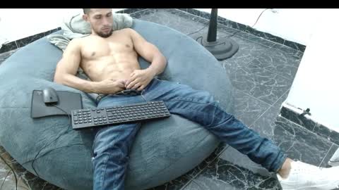 Snapshot of anthonyrico69 chatting on 12-10-24, 12:06 Anthony rico69 online show from 12-10-24, 12:06